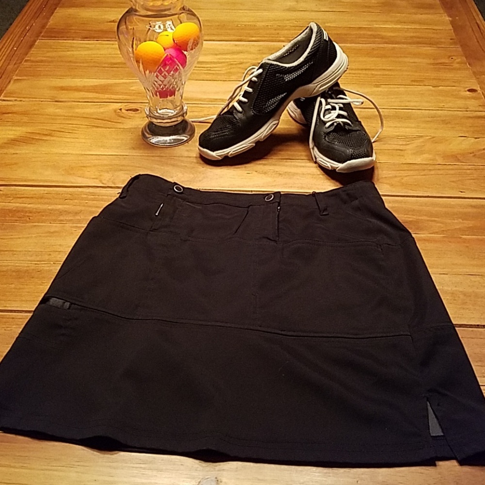 DKNY golf skort